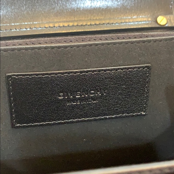 Givenchy Small black purse - Picture 9 of 9